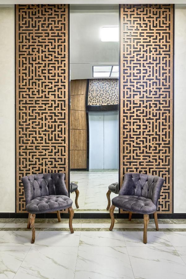 Raisson Aparthotel B172 Хан Шатыр Астана Екстериор снимка